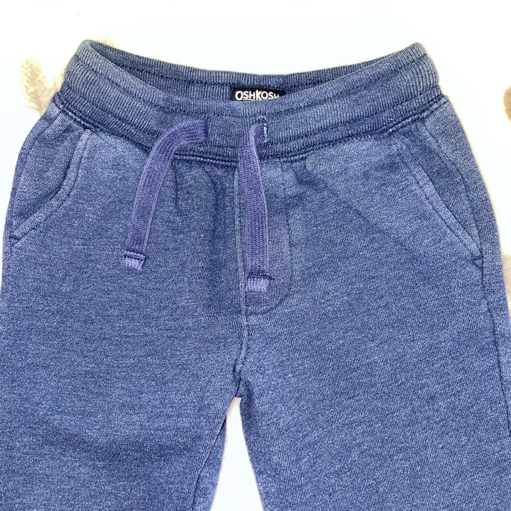 ❄️4T Sweatpants❄️ - Picture 3 of 10